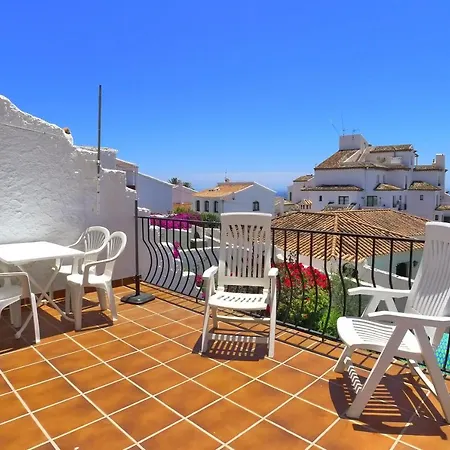 Limoneros 8 - Sleeps 4 - Ground Floor Appartement Nerja